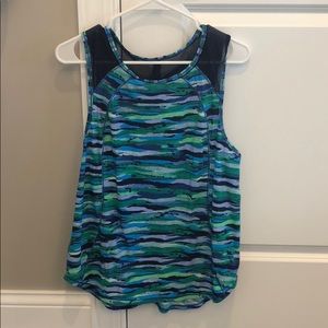 Lululemon workout top